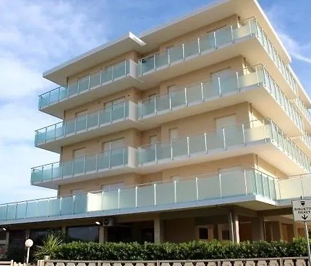 Apartman M08 Trilocale Fronte Mare Con Terrazzo *