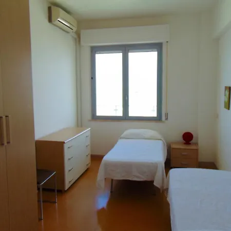 M08 Trilocale Fronte Mare Con Terrazzo Apartman Marcelli