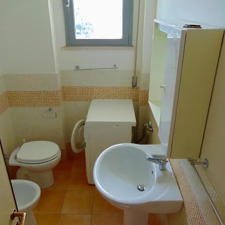 Apartman M08 Trilocale Fronte Mare Con Terrazzo