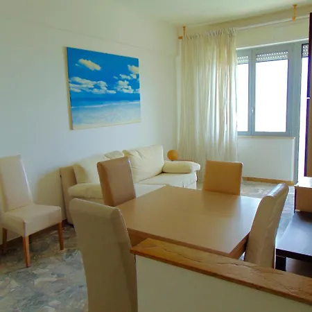 Apartman M08 Trilocale Fronte Mare Con Terrazzo Marcelli